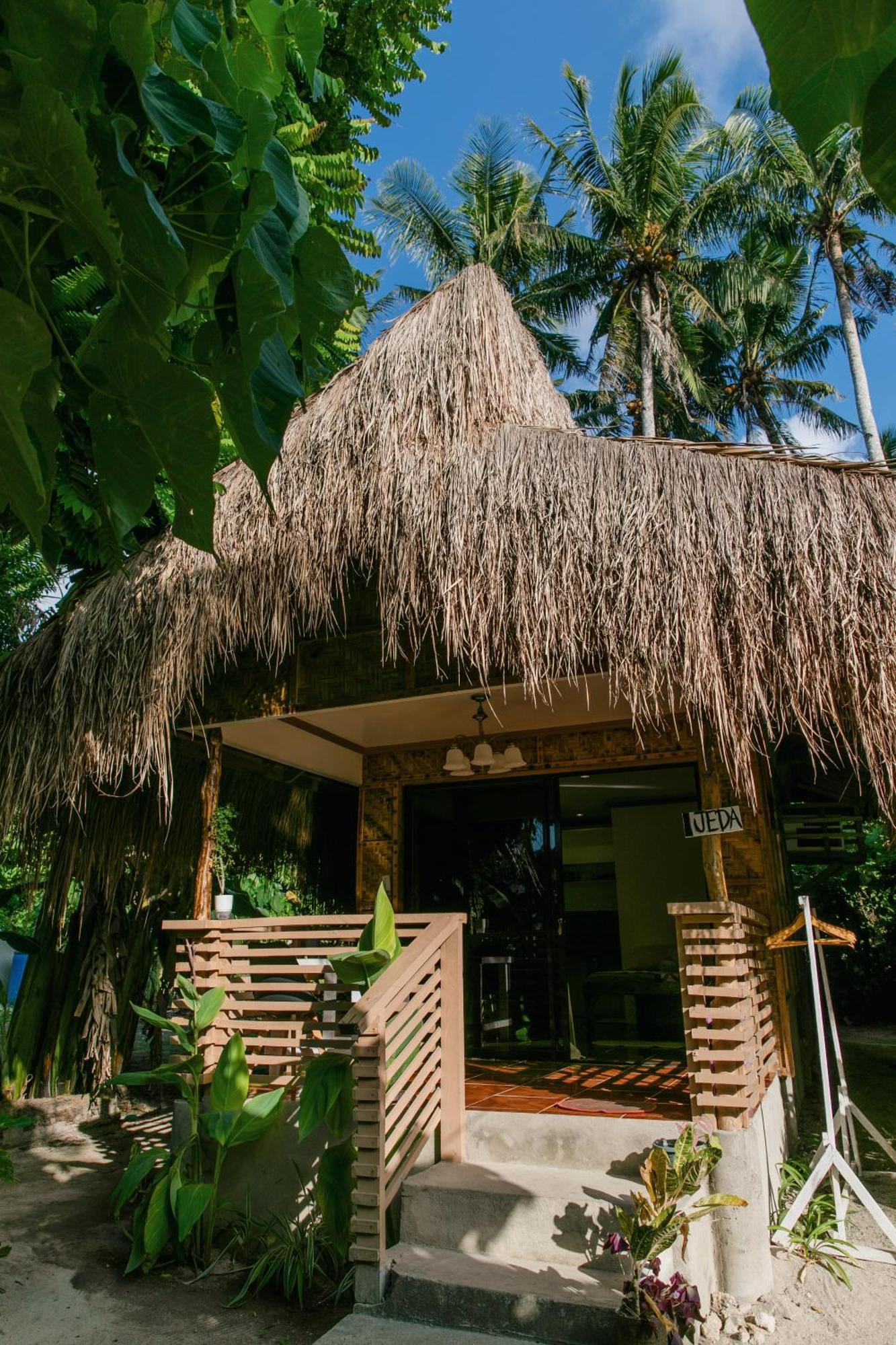 Ozen Freediving Hostel General Luna  Extérieur photo