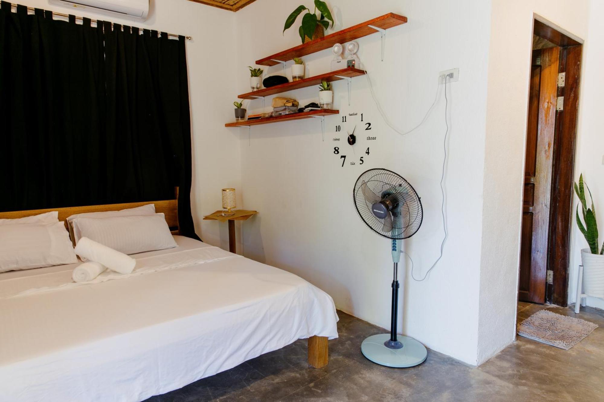 Ozen Freediving Hostel General Luna  Extérieur photo